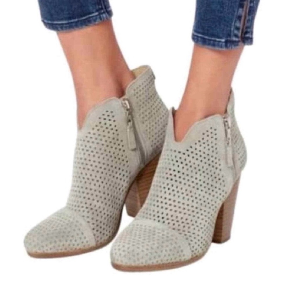 Rag & Bone Tan Perforated suede Ankle Boots with Block Heel